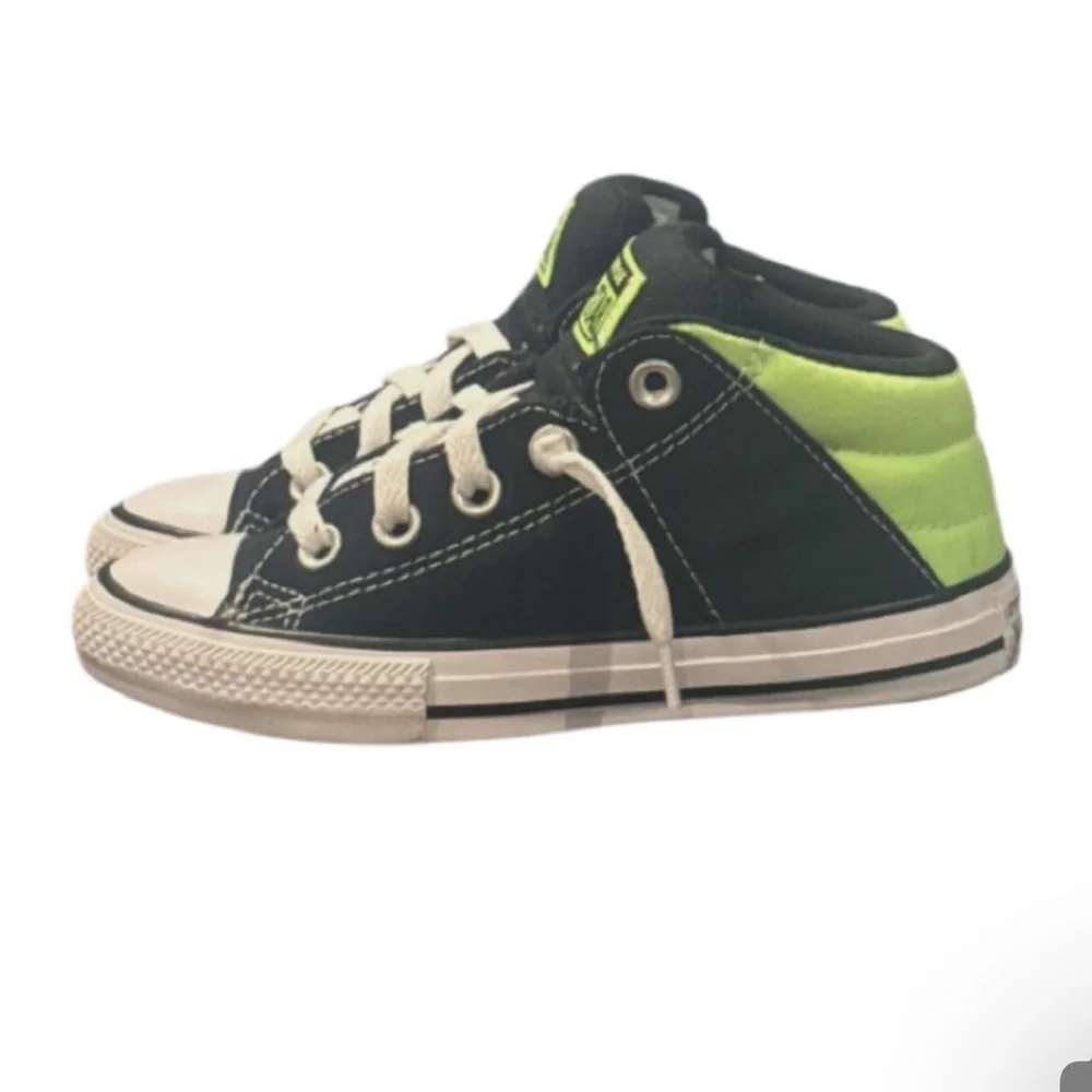 Authentic Converse designer signature canvas high top sneakers sz 13 kids